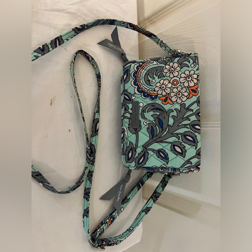 Vera Bradley Fan Flowers All in One Crossbody
